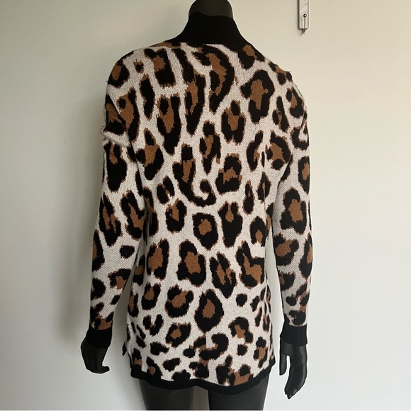⚪️ 🐑 SAKS FIFTH AVENUE/ CASHMERE WOOL BLEND CHEETAH PRINT MOCK NECK SWEATER - Picture 6 of 8